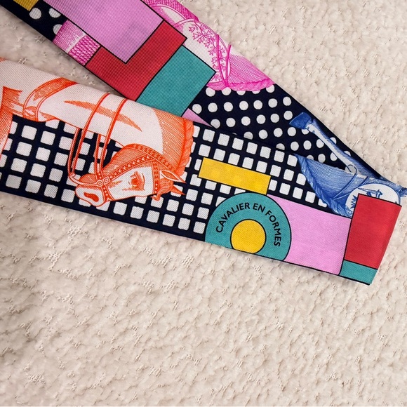 Hermes Multicolor Twilly Scarf with Horse Design Navy Orange Pink NWT - Picture 4 of 5